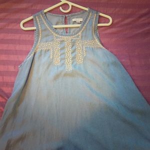 Cute country long shirt. Very comfy and breezey